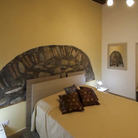 סנטו סטפאנו די קמאסטרה Casa Vacanze Camastra מראה חיצוני תמונה